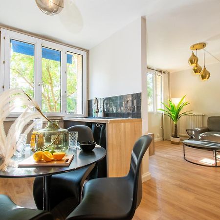 Suite Maddison Villeurbanne Esterno foto