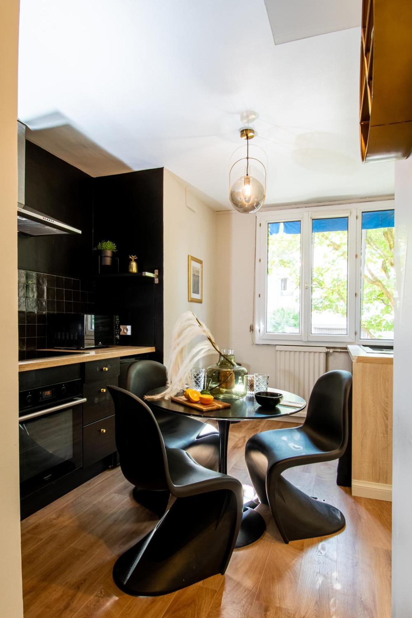 Suite Maddison Villeurbanne Esterno foto